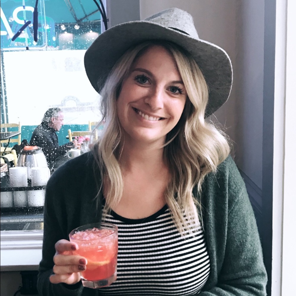Meet your Posher, Cassie